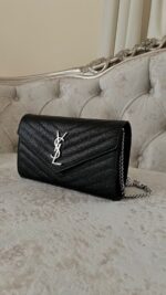 ⁦Saint Laurent⁩ - الصورة ⁦8⁩