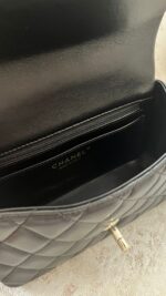 ⁦Chanel Mini Flap Bag⁩ - الصورة ⁦8⁩