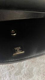 ⁦Chanel Mini Flap Bag⁩ - الصورة ⁦7⁩