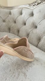 ⁦Loro Piana Beige⁩ - الصورة ⁦7⁩