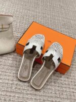 ⁦HERMES⁩ - الصورة ⁦2⁩