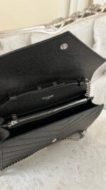 ⁦Saint Laurent⁩ - الصورة ⁦6⁩