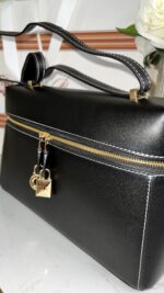 ⁦Loro Piana⁩ - الصورة ⁦2⁩