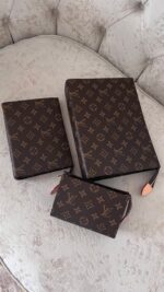 ⁦LOUIS VUITTON⁩ - الصورة ⁦2⁩