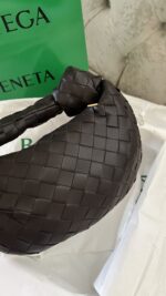 ⁦BOTTEGA VENETA⁩ - الصورة ⁦2⁩