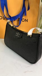 ⁦LOUIS VUITTON⁩ - الصورة ⁦4⁩