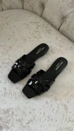 ⁦Saint Laurent⁩ - الصورة ⁦2⁩