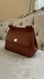 ⁦D&G⁩ - الصورة ⁦2⁩