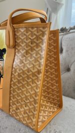 ⁦GOYARD⁩ - الصورة ⁦2⁩