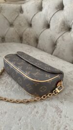 ⁦LOUIS VUITTON⁩ - الصورة ⁦3⁩