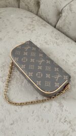 ⁦LOUIS VUITTON⁩ - الصورة ⁦5⁩