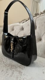 ⁦Saint Laurent⁩ - الصورة ⁦2⁩