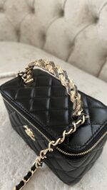 ⁦CHANEL⁩ - الصورة ⁦4⁩