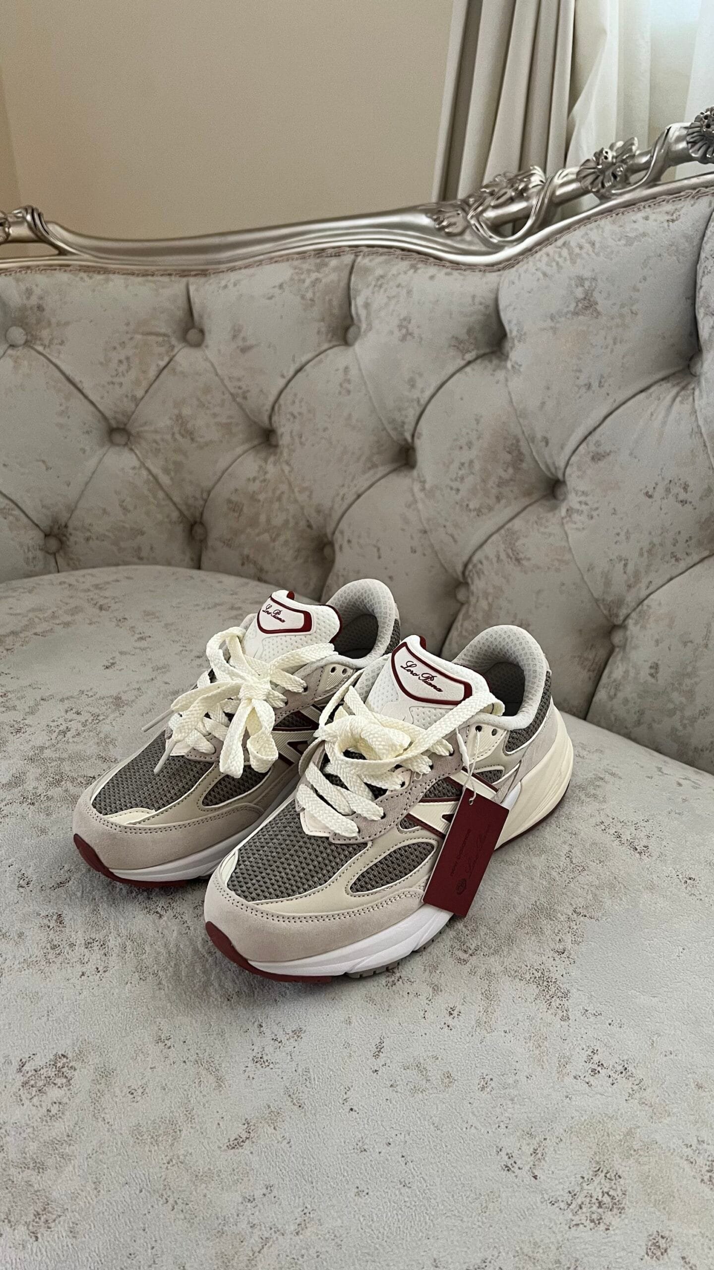 img_6922-scaled-1.jpeg LORO PIANA - الصورة 1