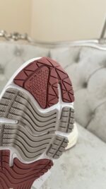 ⁦LORO PIANA⁩ - الصورة ⁦5⁩