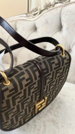 ⁦FENDI⁩ - الصورة ⁦4⁩