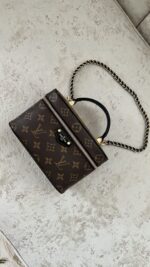 ⁦LOUIS VUITTON⁩ - الصورة ⁦2⁩