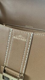 ⁦DELVAUX⁩ - الصورة ⁦4⁩