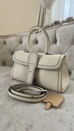 ⁦DELVAUX⁩ - الصورة ⁦6⁩